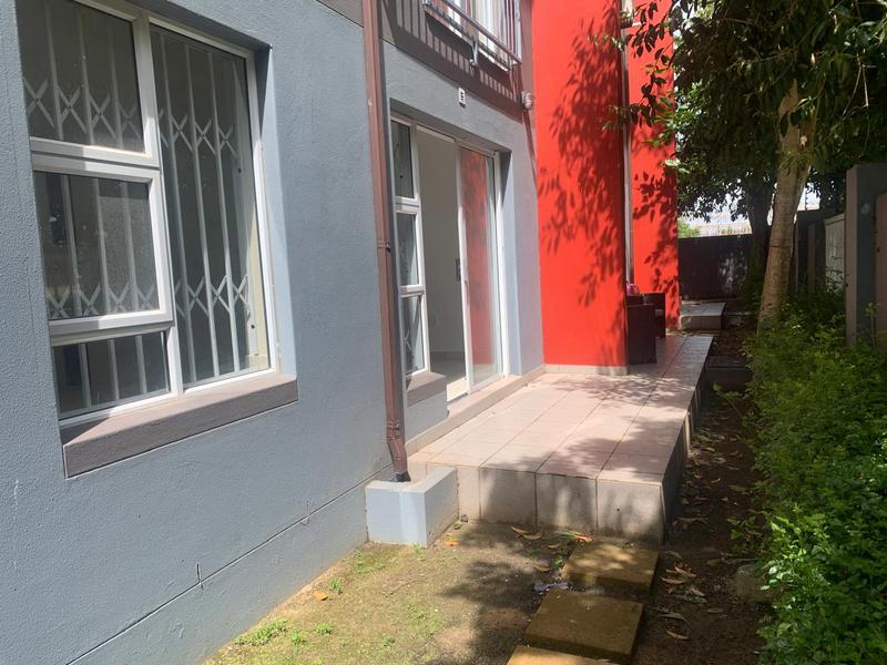 2 Bedroom Property for Sale in Buhrein Western Cape
